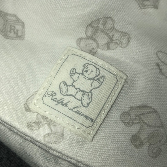 Ralph Lauren baby hat - Picture 2 of 3